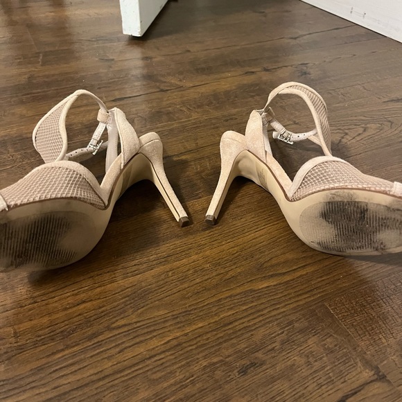 6.5 Nine West Heel - Picture 4 of 7